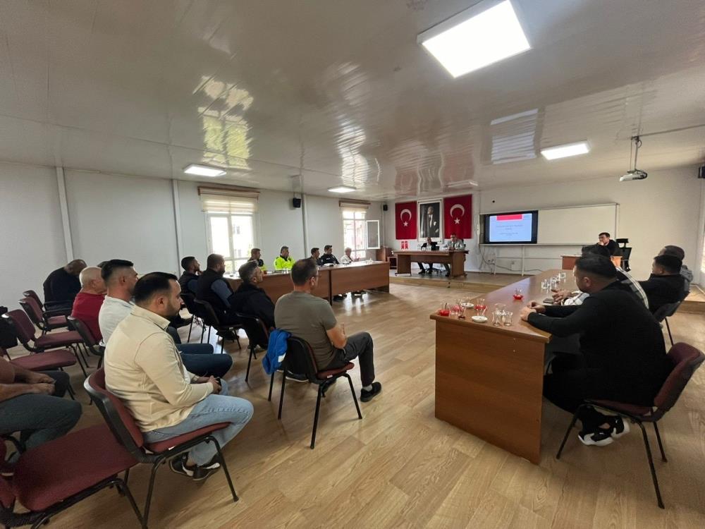 Sarigolde Ogrenci Servis Soforlerine Guvenli Tasimacilik Egitimi Onceligimiz Cocuklari (4)