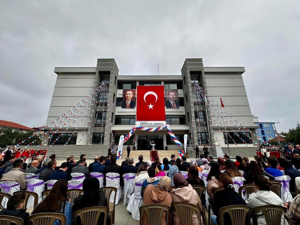 Sarigolde Uc Yeni Okul Hizmete Girdi (2)