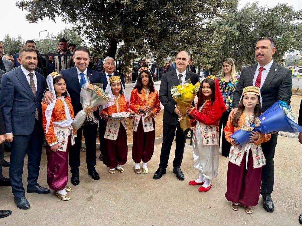 Sarigolde Uc Yeni Okul Hizmete Girdi (3)