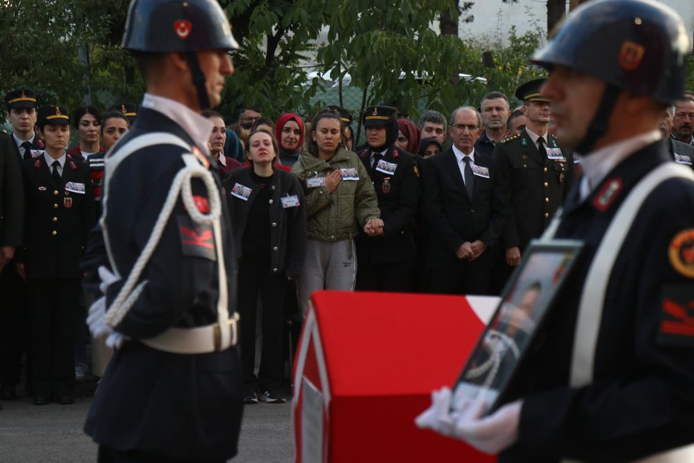 Sehit Askerler Memleketlerine Ugurlandi (5)