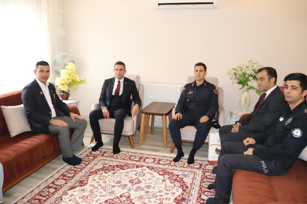 Selendi Kaymakam (1)