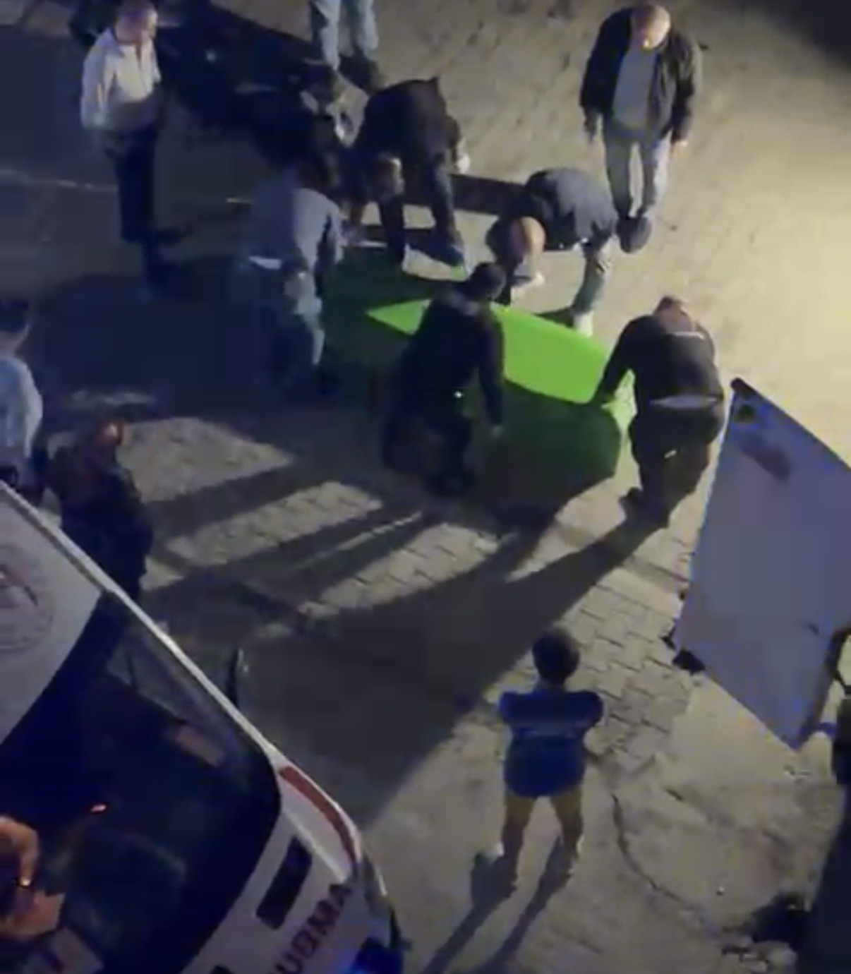 Sessiz Geceyi Silah Sesi Böldü 29 Yaşındaki Genç Başından Vurulmuş Halde Ölü Bulundu (3)