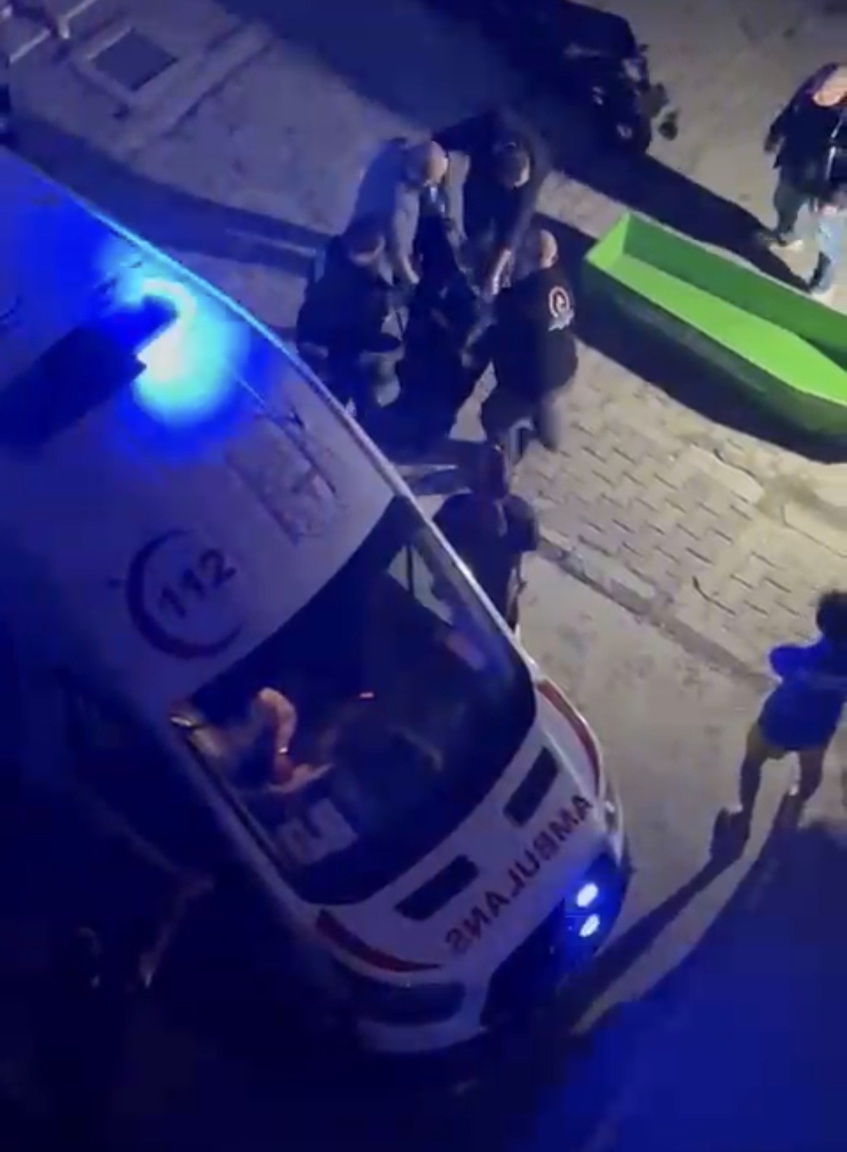 Sessiz Geceyi Silah Sesi Böldü 29 Yaşındaki Genç Başından Vurulmuş Halde Ölü Bulundu (4)