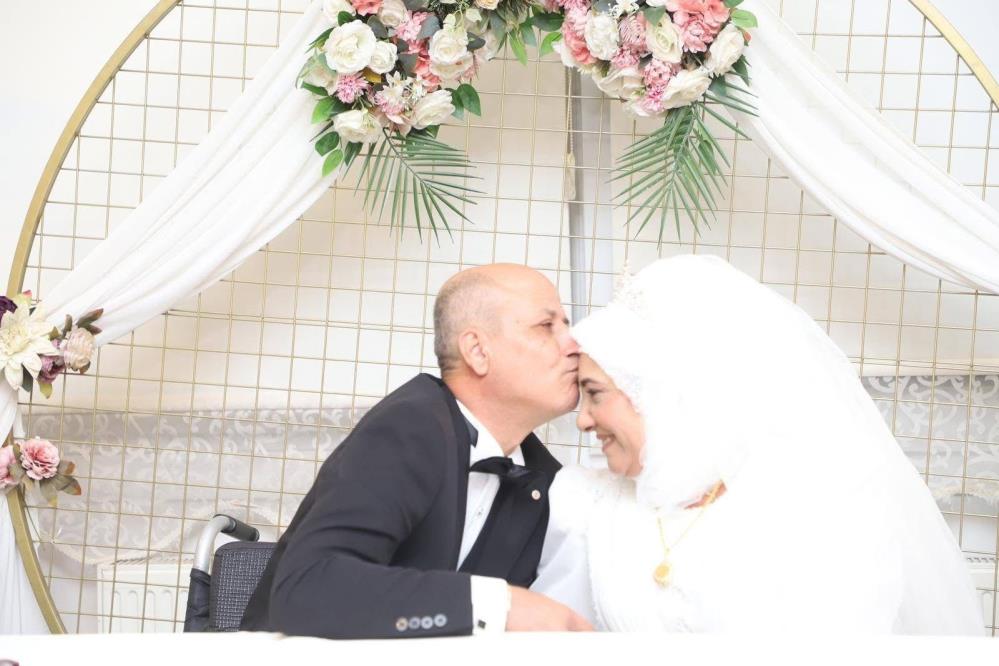 Turgutluda Engel Tanimayan Ask Sevgi Ve Mustafa Cifti Hayatlarini Birlestirdi (4)