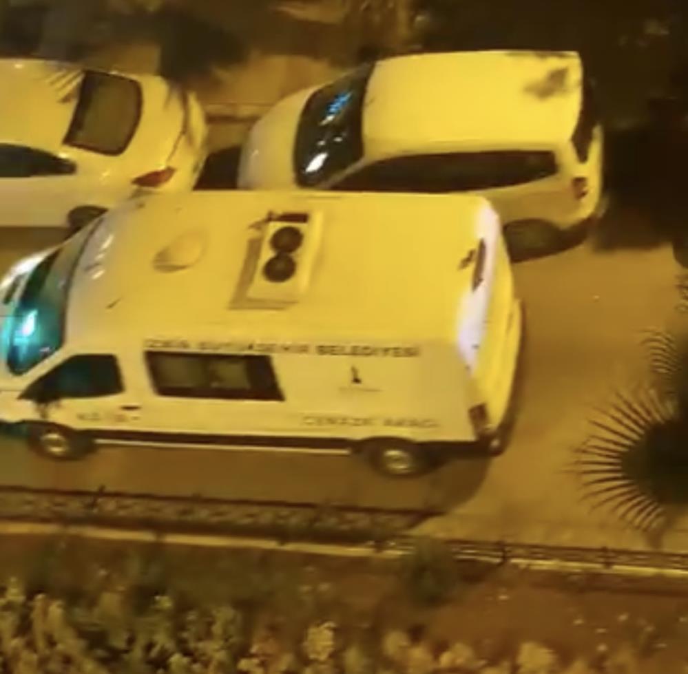 Uydu Anteni Takarken Catidan Dustu 42 Yasindaki Tamirci Hayatini Kaybetti