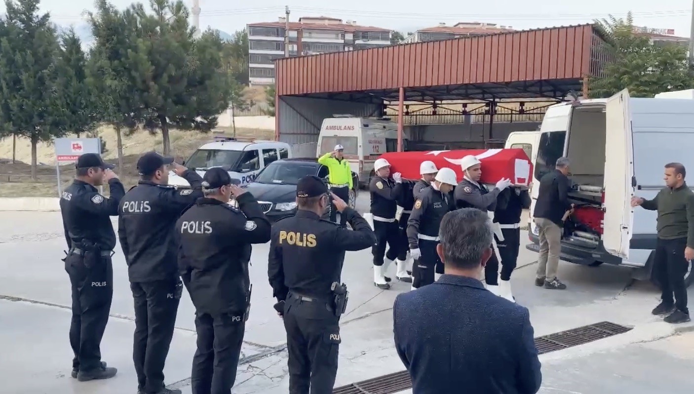 Vatan Için Yaralanmıştı, Kalbi Dayanmadı Gazi Polis Tatlıer Hayatını Kaybetti (5)