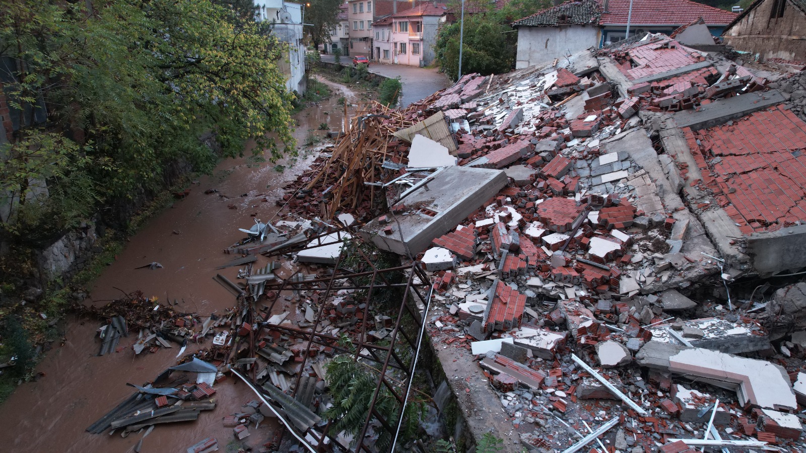 Whatsapp Image 2025 10 28 At 09.59.54 (1)