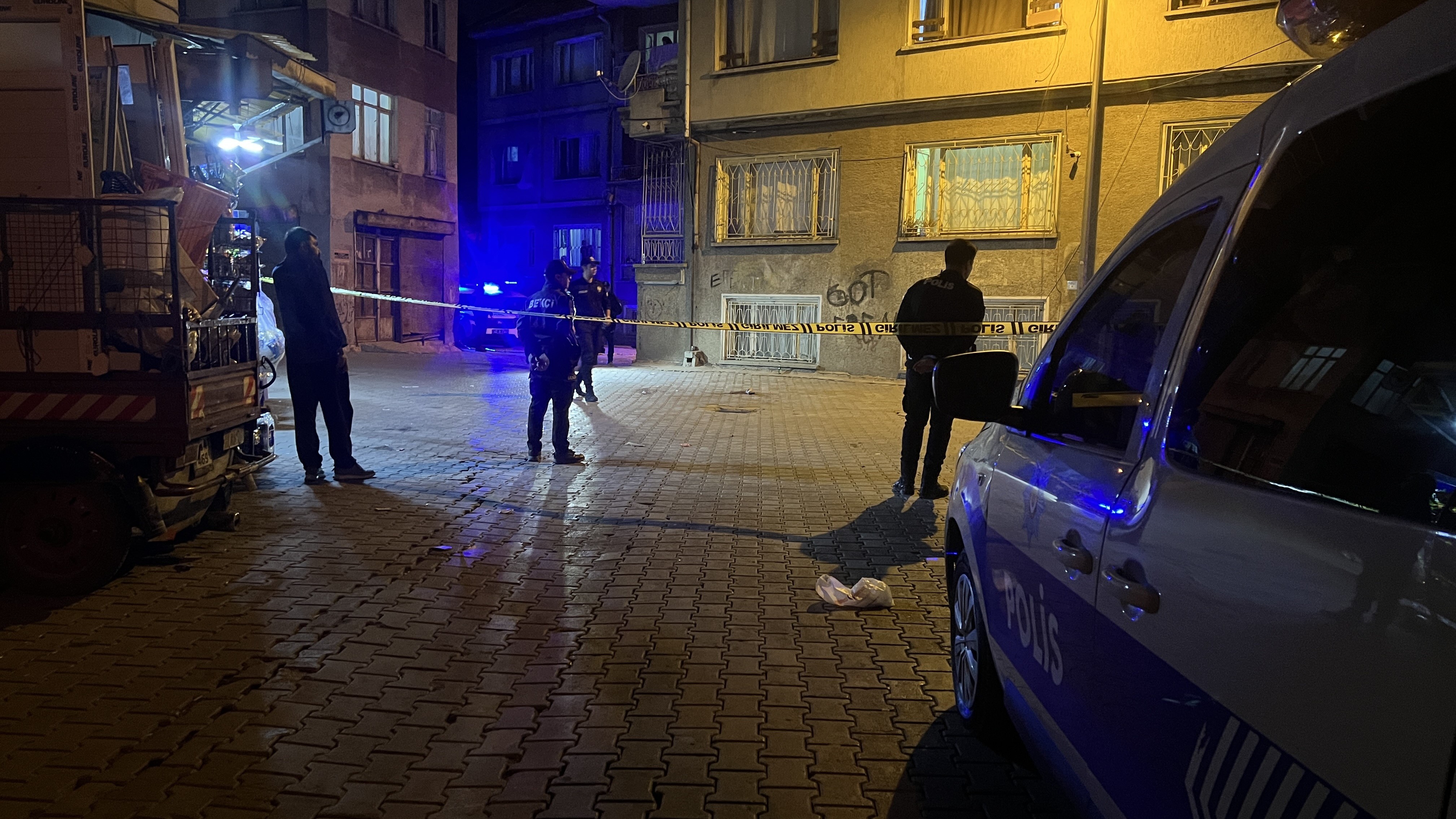 Yan Bakma Tartışması Katliama Dönüştü 5 Yaşındaki Çocuk Öldü, Yaralılar Hastanede (2)