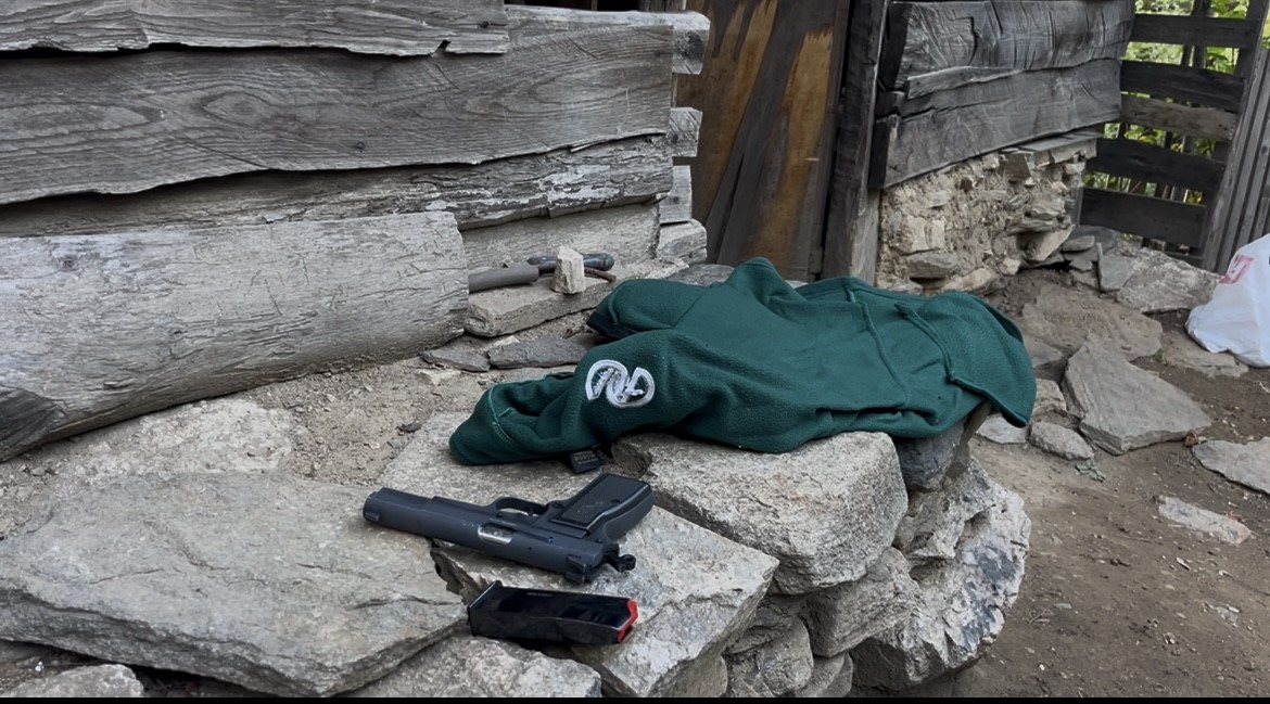 Yaylada Korkunç Anlar Silahlı Kavgada 3 Kişi Kanlar Içinde Yere Yığıldı (3)