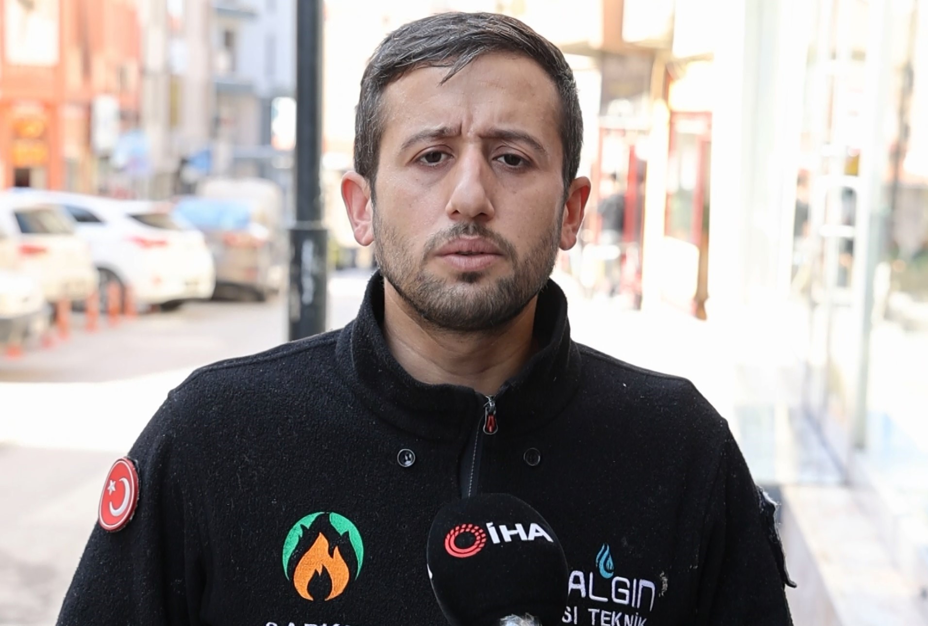 Yeni Yaptırılan Cam Balkon 2 Can Aldı! Baba Eve Geldiğinde Eşi Ve Çocuğunu Ölü Buldu (5)