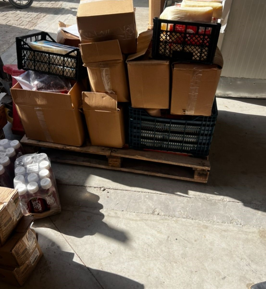 1 Ton Sagliksiz Gida Imha Edildi Peynir Sucuk Ve Ketcap Topraga Gomuldu (4)