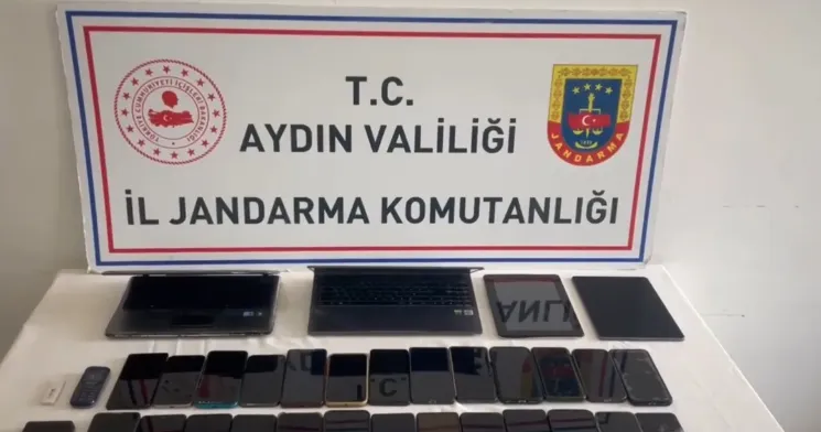 12 Suc Orgutune Darbe Manisanin Da Dahil Oldugu 9 Ilde Es Zamanli Baskin (1)