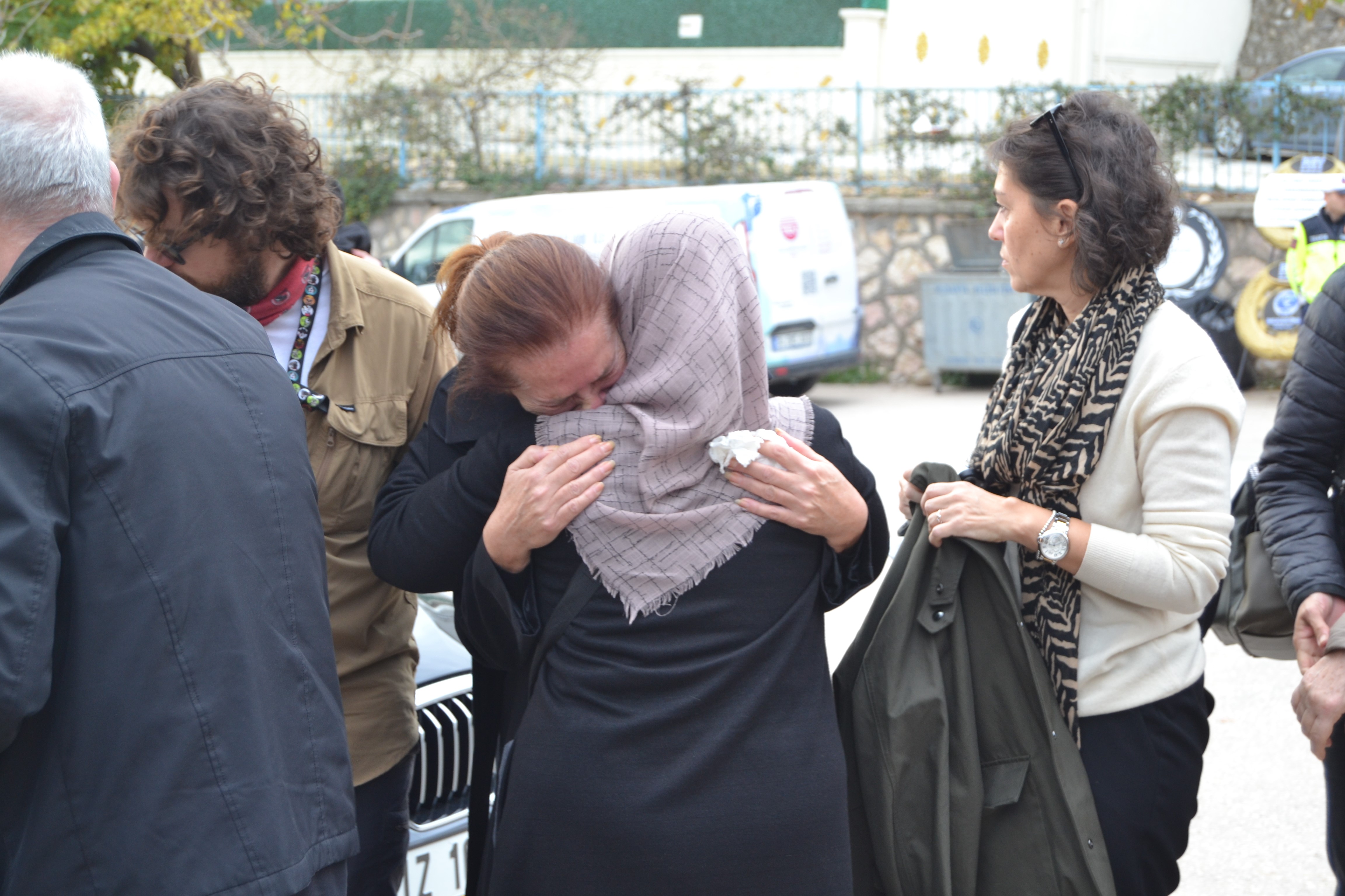 24 Yasindaki Leyla Hayata Veda Etti Ailesinin Karari Herkesi Duygulandirdi06