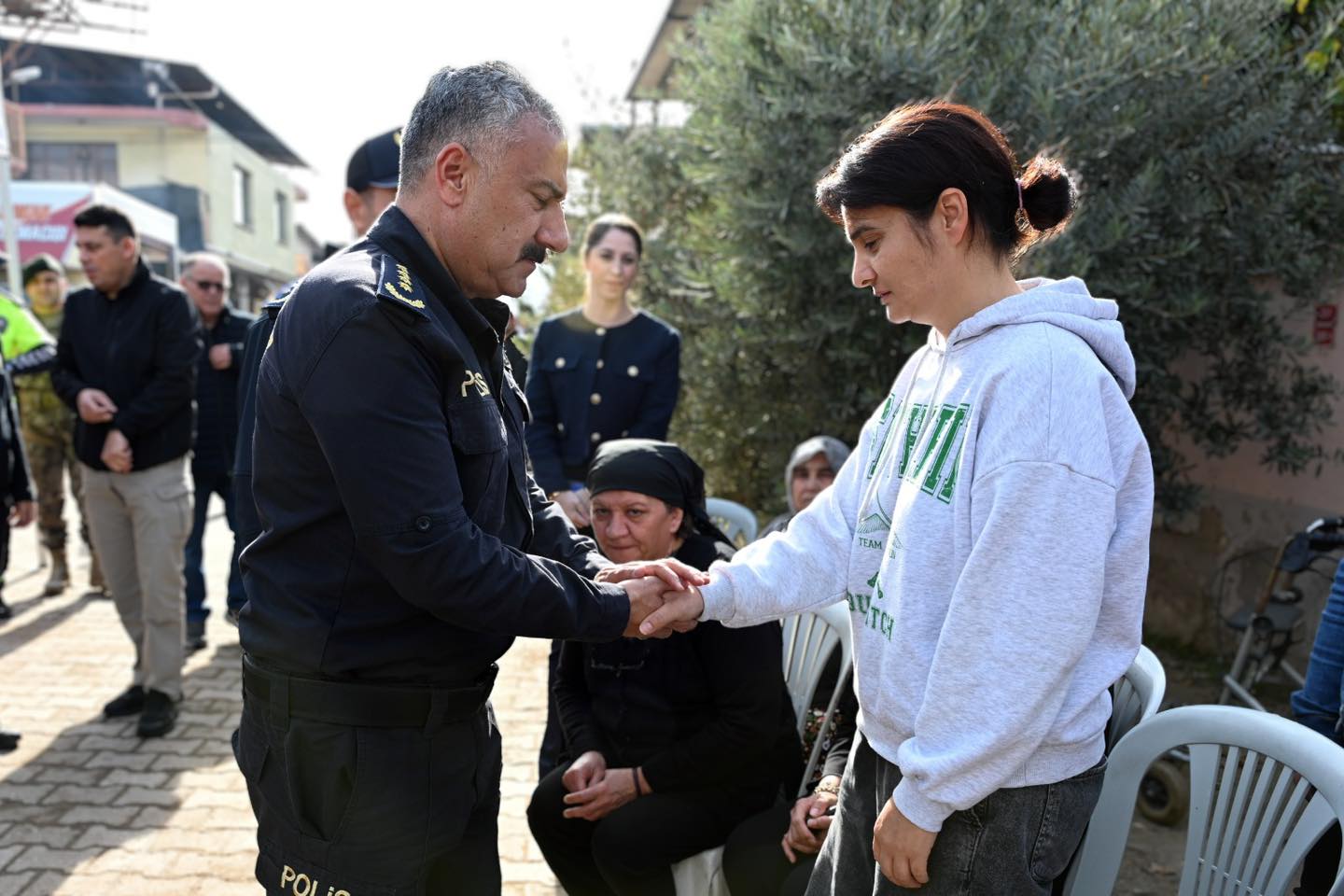 585321872 1280764454091320 7223544766258000010 N