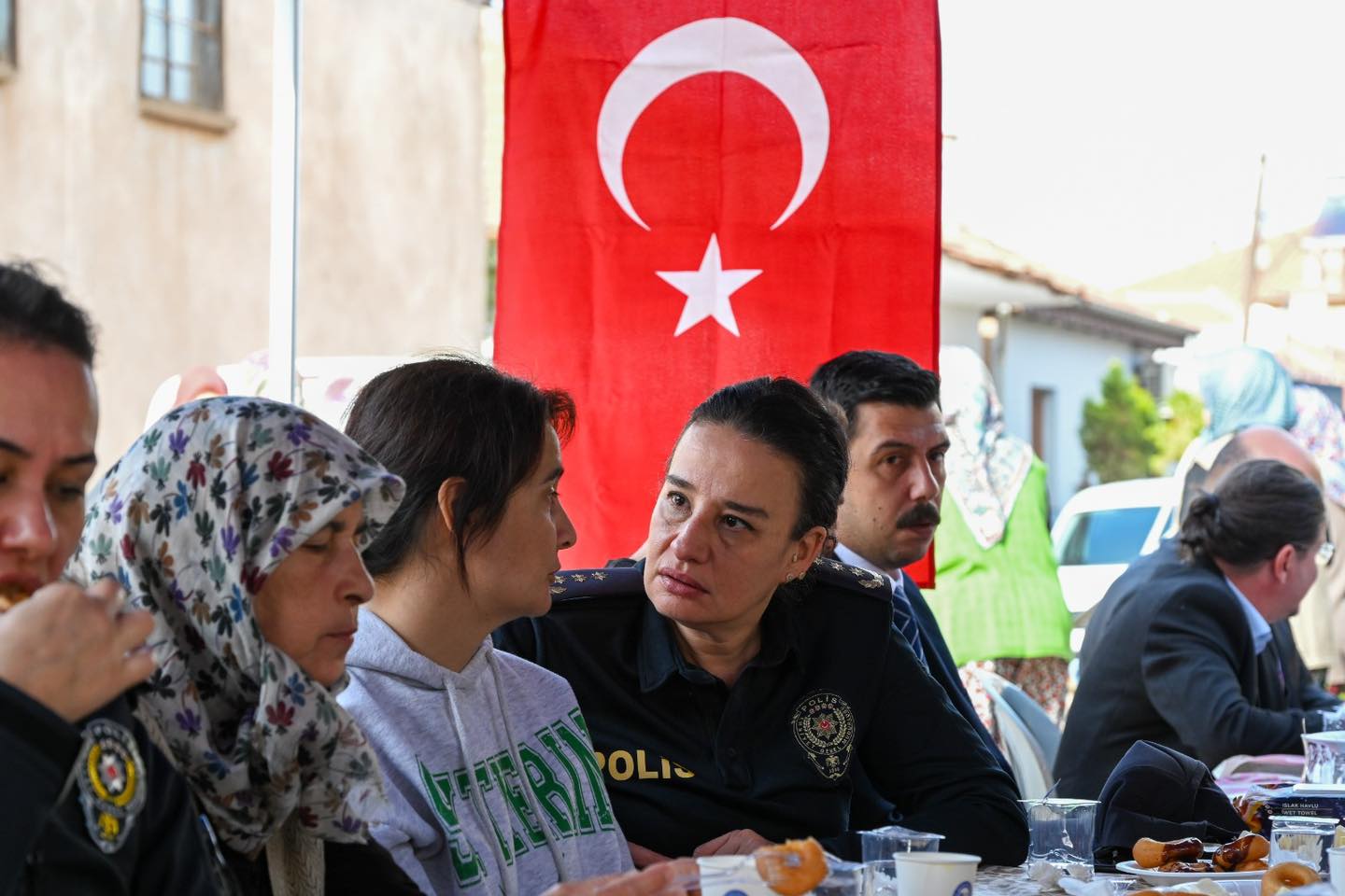 585346931 1280764517424647 6400543415964940111 N