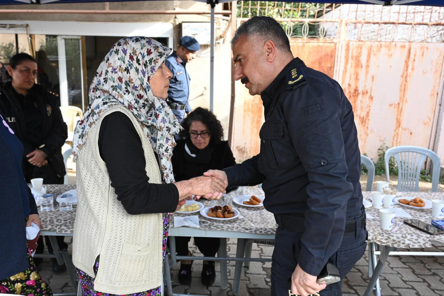 586246024 1280764547424644 3701463215623719172 N