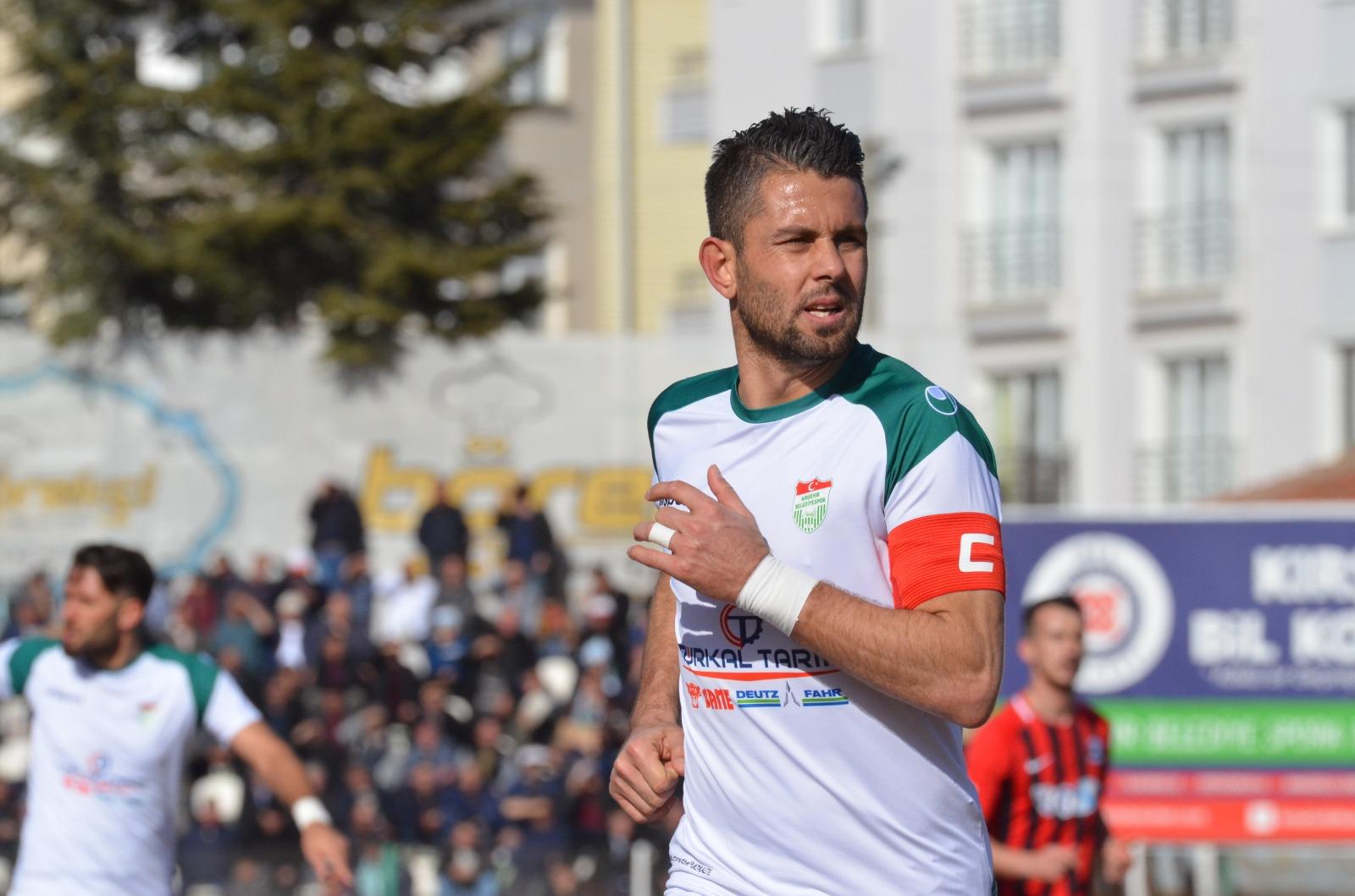 5Bcb823D 5B18 4107 Baa2 Ec0417Aec1Fc