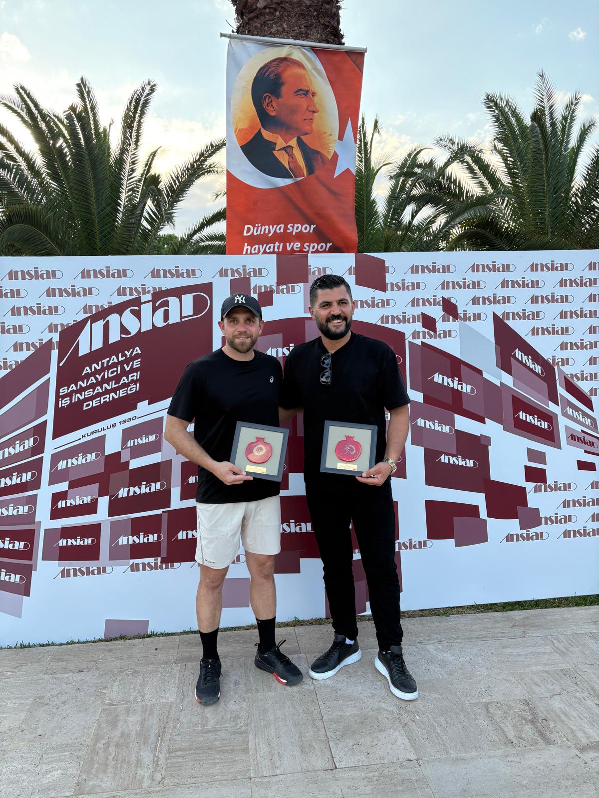 9005Cab9 C6Ad 4Bec 8C16 D2E5F225Abff