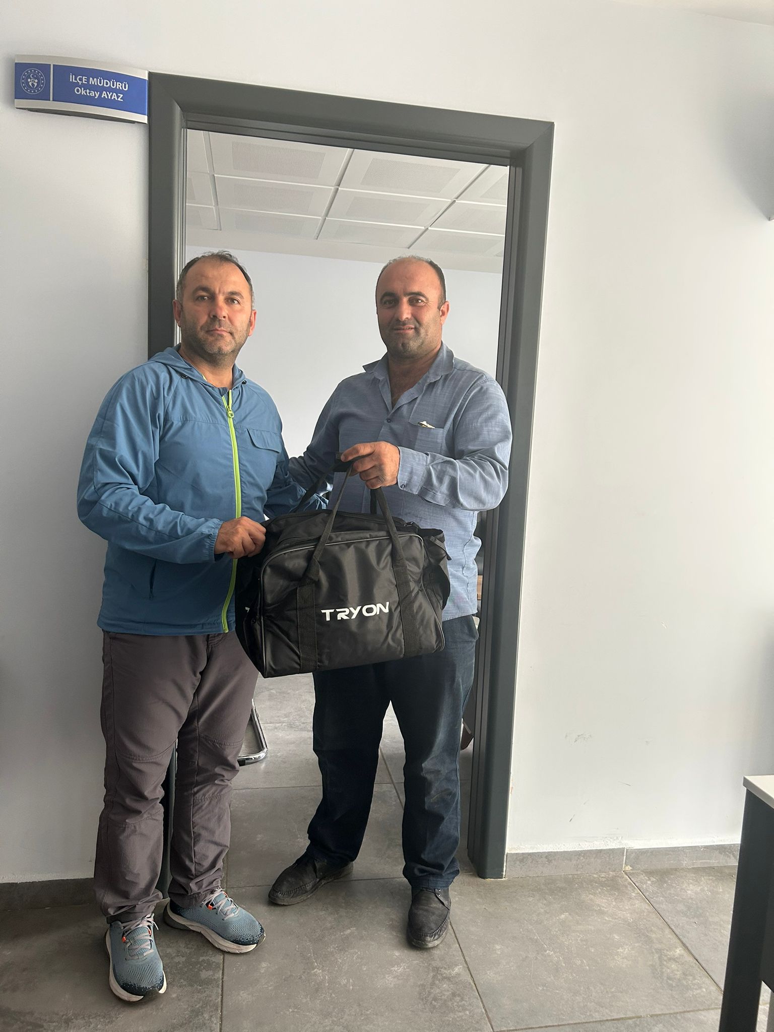 9D5B322A 5D07 40A4 B8Bf D843B1Dcc34A