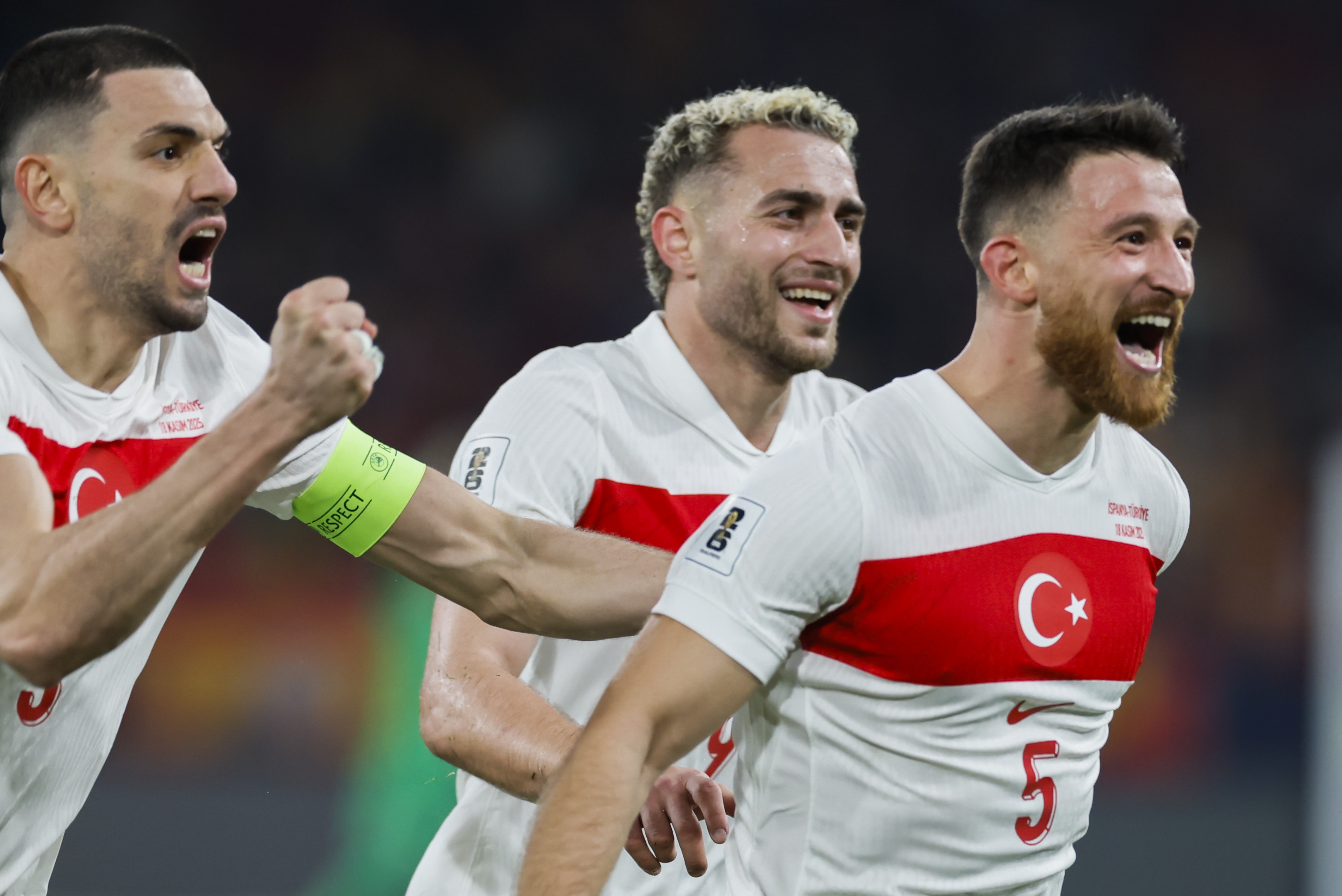 A Milli Takım'ın Dünya Kupası Play Off Turundaki Rakibi Belli Oldu! (2)