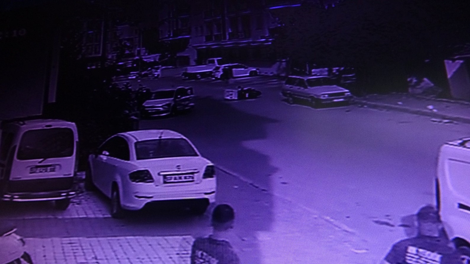 Acı Içinde Olmasına Rağmen Küçük Çocuğu Sakinleştirdi Motosiklet Sürücüsünün Hikayesi Yürekleri Isıttı (6)