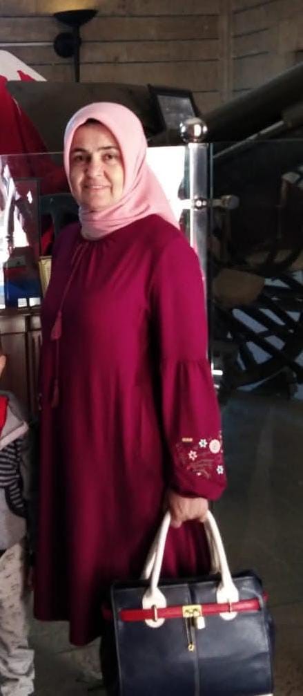 Ağaç Budama Sırasında Ölüm 56 Yaşındaki Kadın Ağaçtan Düşerek Hayatını Kaybetti (3)