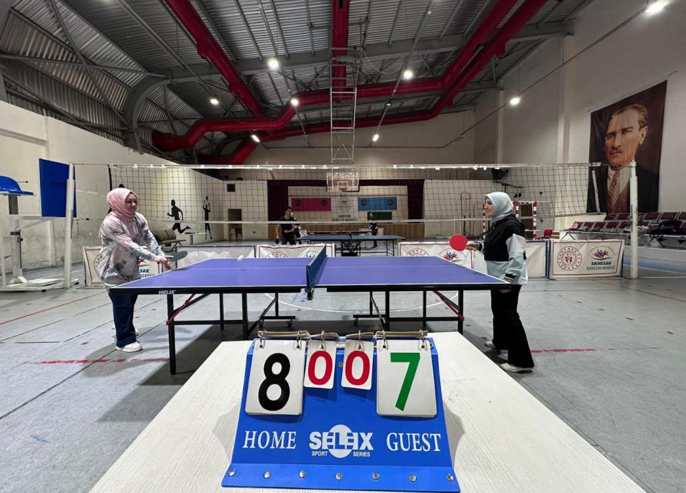 Akhisar Öğretmenler Turnuva (1)