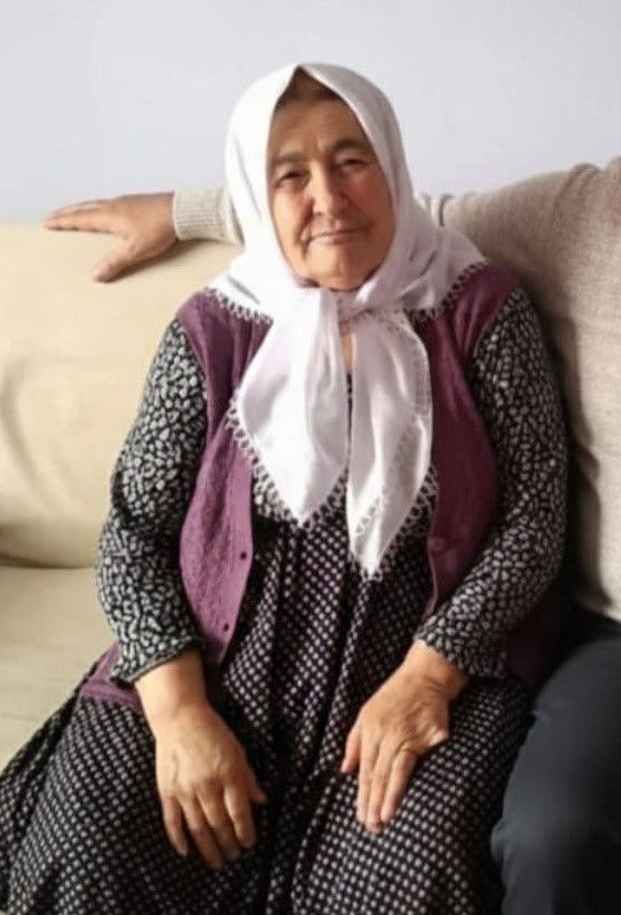 Anne Oğulun Yolculuğu Faciayla Bitti! Uçuruma Yuvarlanan Otomobilde Can Pazarı (2)