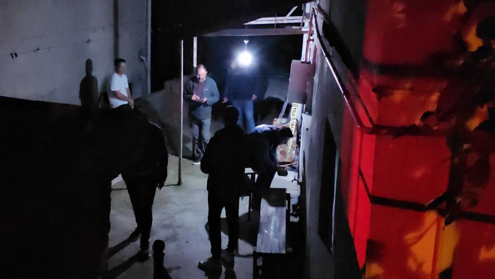 Annesinden Haber Alamadi Pencereyi Kirip Iceri Girdi Gordugu Manzara Yurek Burktu (3)