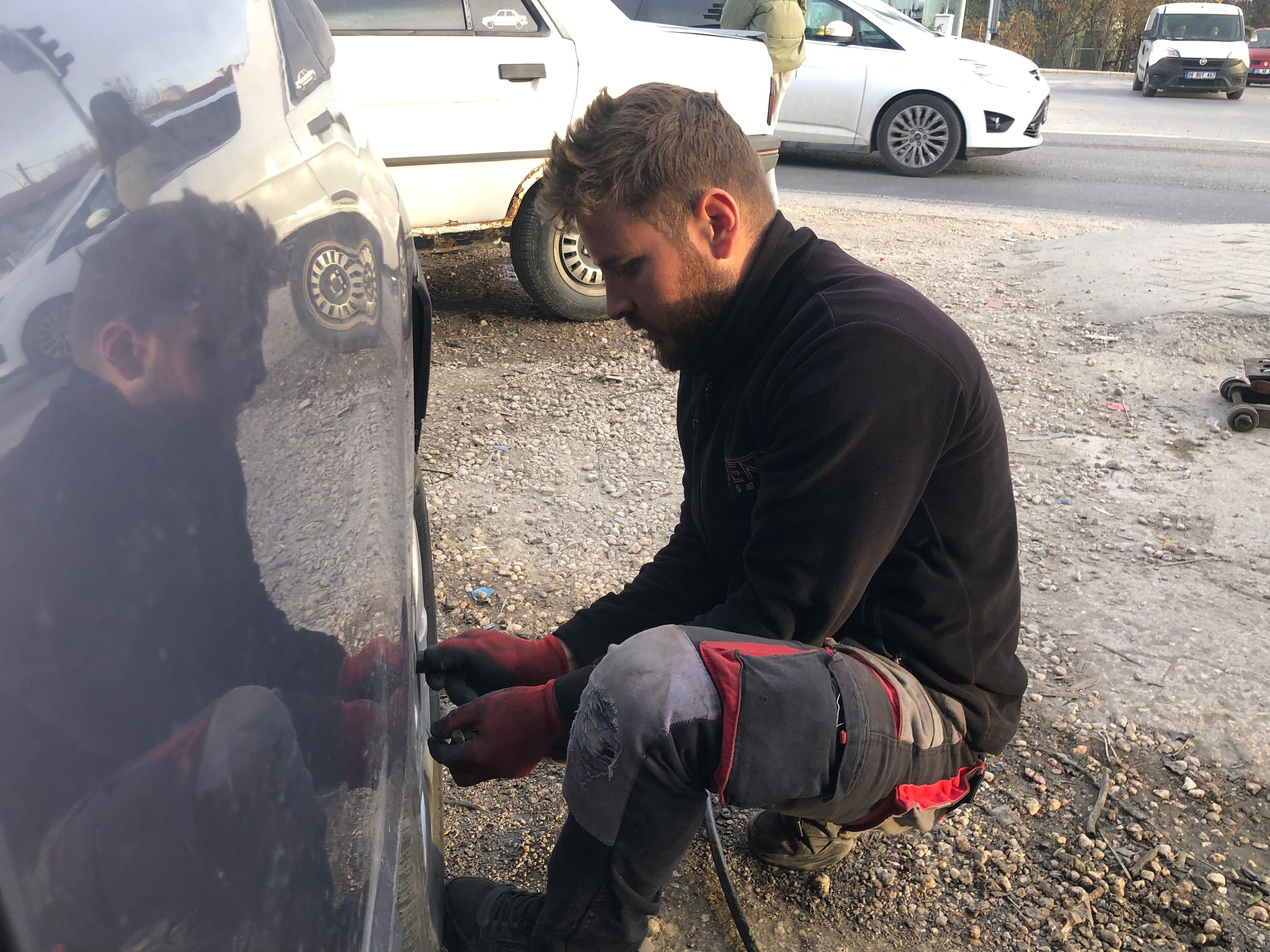 Arac Sahipleri Dikkat Lastik Degistirdim Bitti Sanmayin (2)