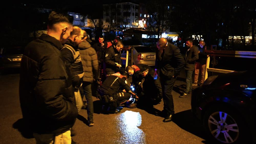 Arkadaslari Ihbar Etti Intihar Etmek Isteyen Sahis Polisle Konusurken Bayildi (3)