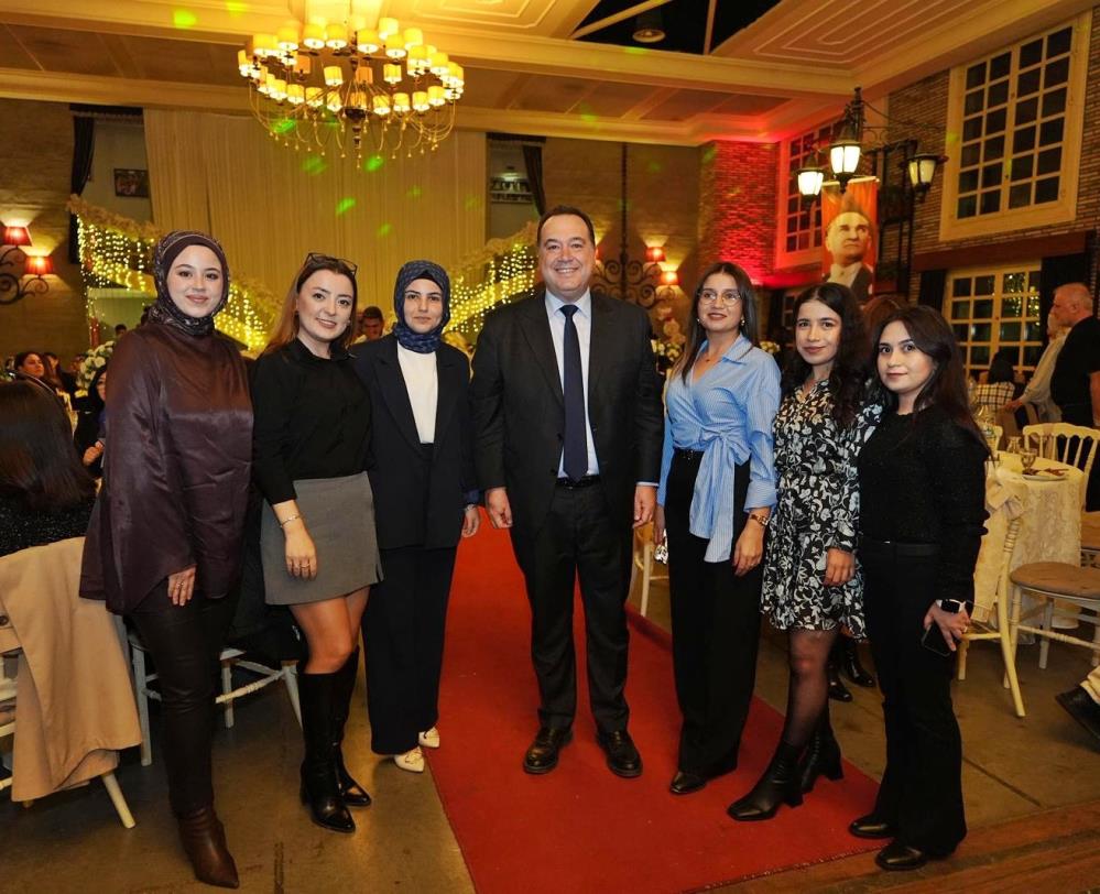 Başkan Dutlulu’dan Öğretmenlere Tarihi Maaş Zammı Ve Ulaşım Müjdesi (1)