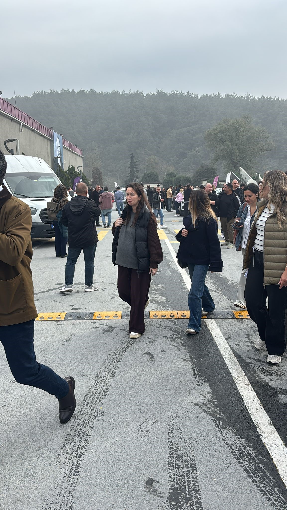 Bein Sports'un Binasına Silahlı Baskın! (4)