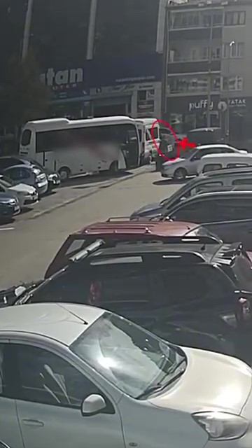 Belediye Otoparkinda Skandal Ucret Odememek Icin Bariyeri Kirdilar Cezadan Kacamadilar (3)