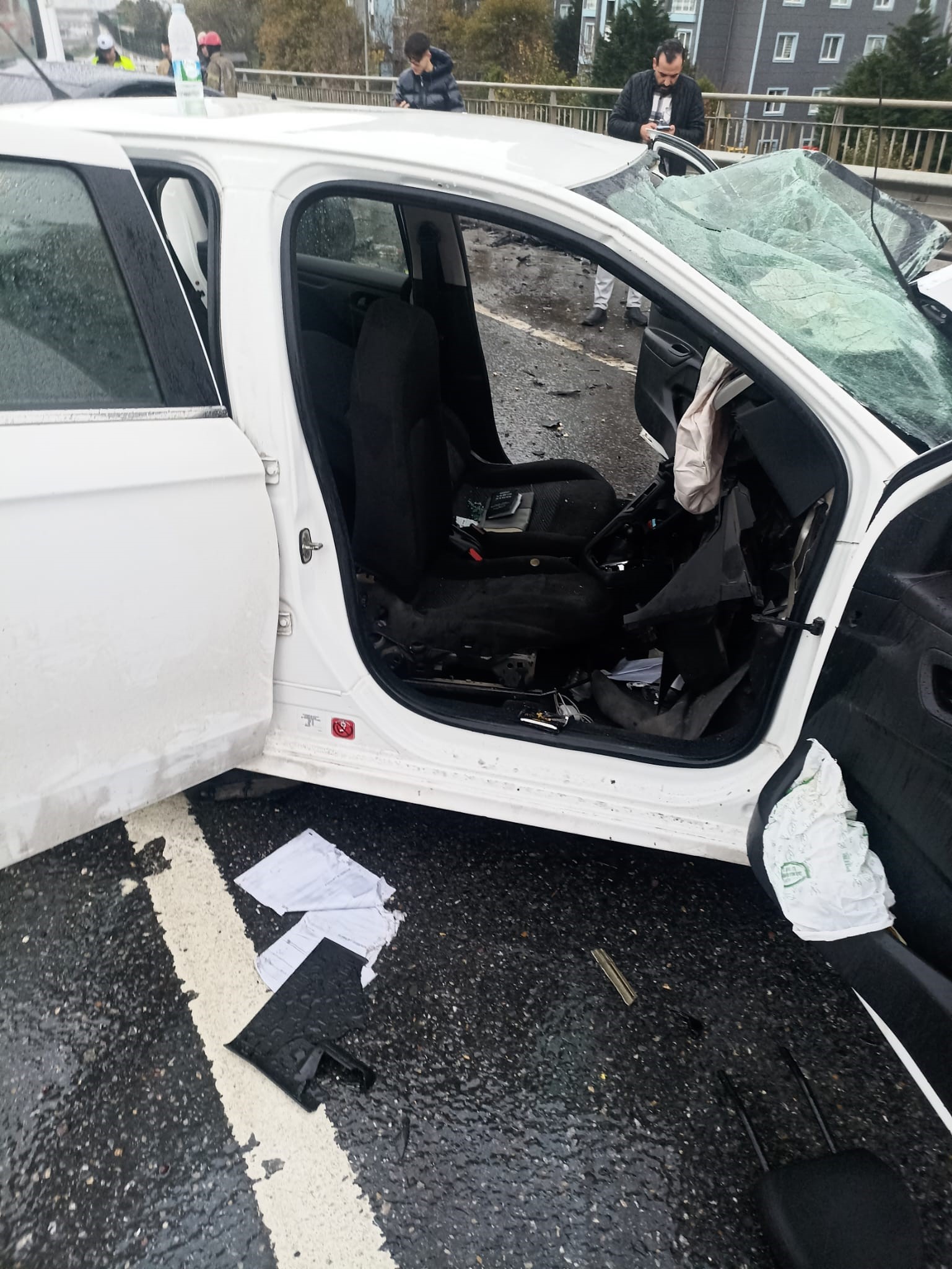 Bir Aile Yok Oldu Anne Ve Oğlu Feci Kazada Can Verdi (6)