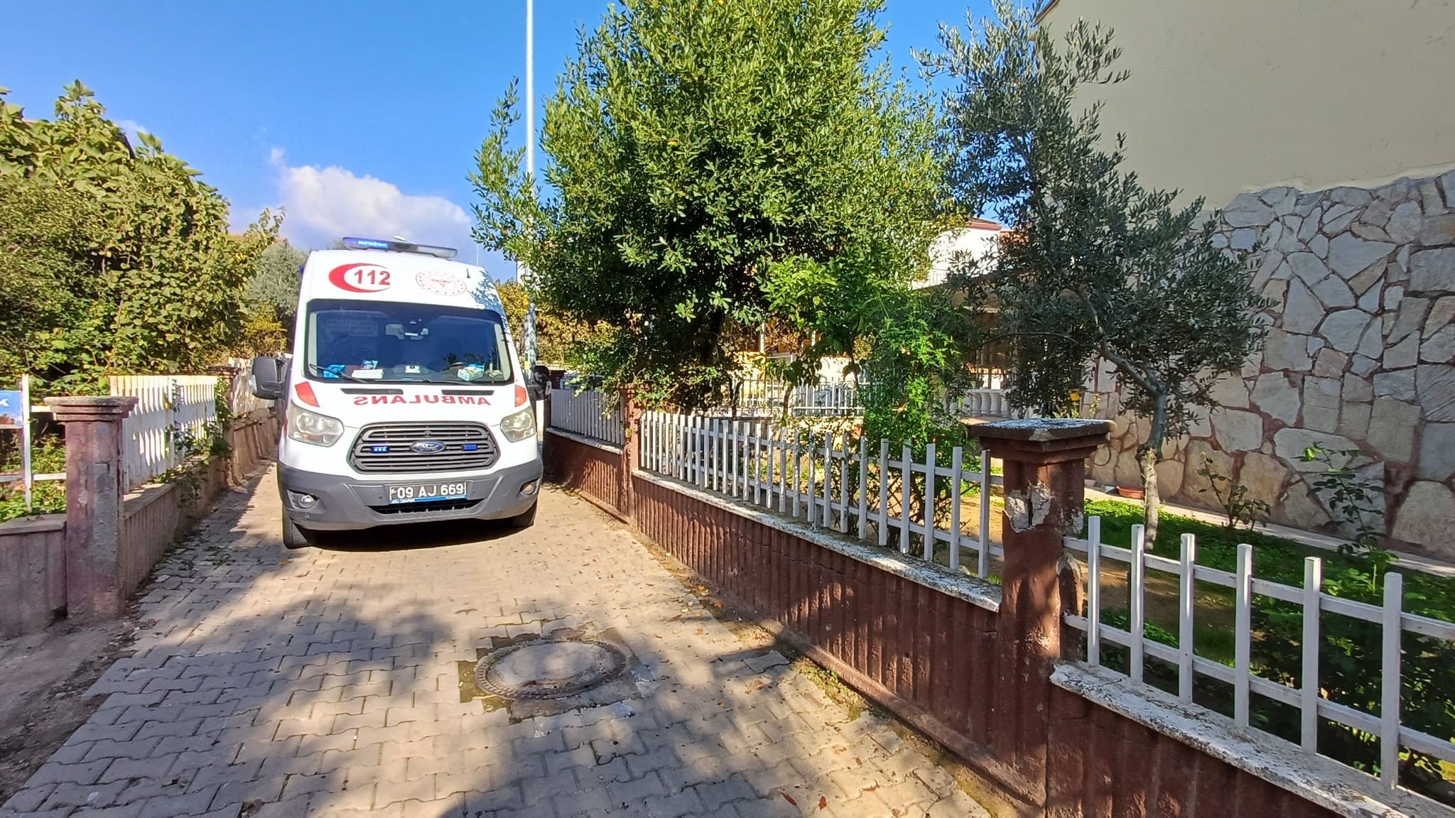 Bir Anlık Dengesizlik, Ölümle Sonuçlandı Merdivenden Düşen Adam Kurtarılamadı (4)