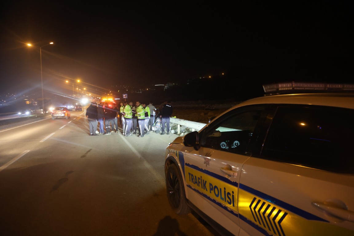 Bir Fotograf Bir Ayakkabi Bir Hayat Amcasi Gozyaslari Icinde Topladi Dilan Artik Donme (1) (Orta)