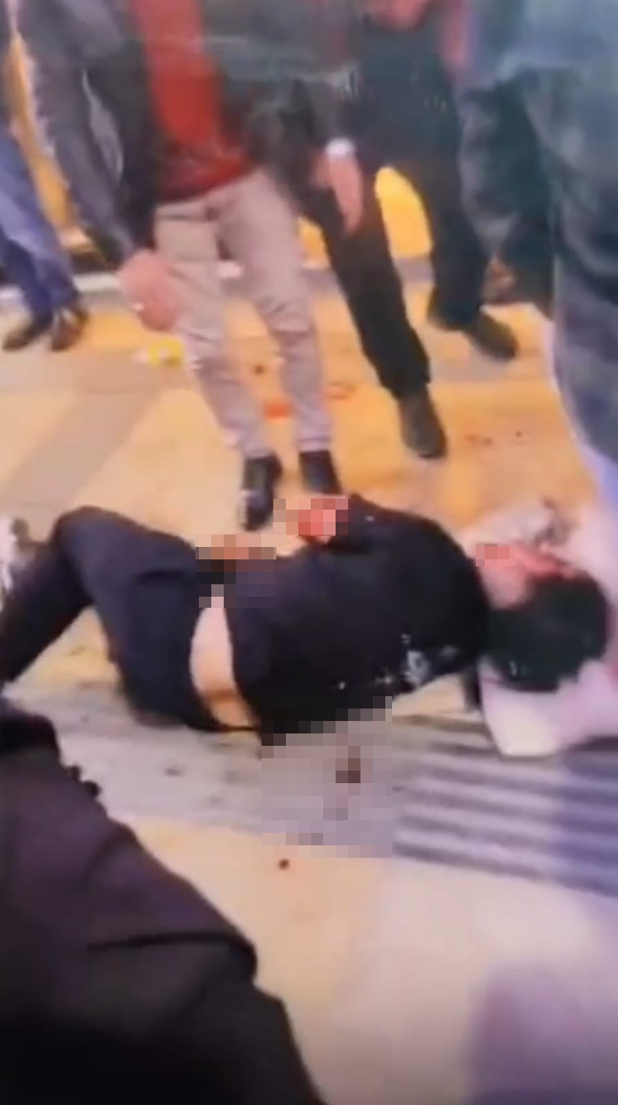 Boşanma Kavgası Kanlı Bitti Eşini Sokak Ortasında Bıçakladı (3)