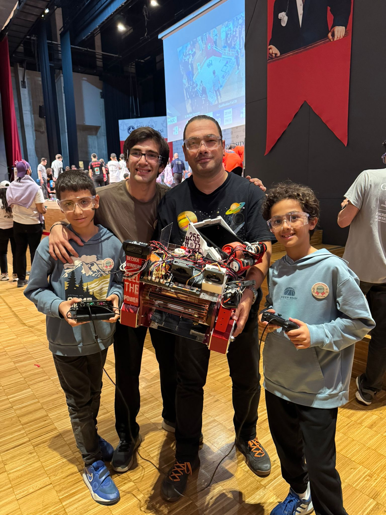 C6F36Fc8 8671 4Ea9 9D75 41A776B1D913