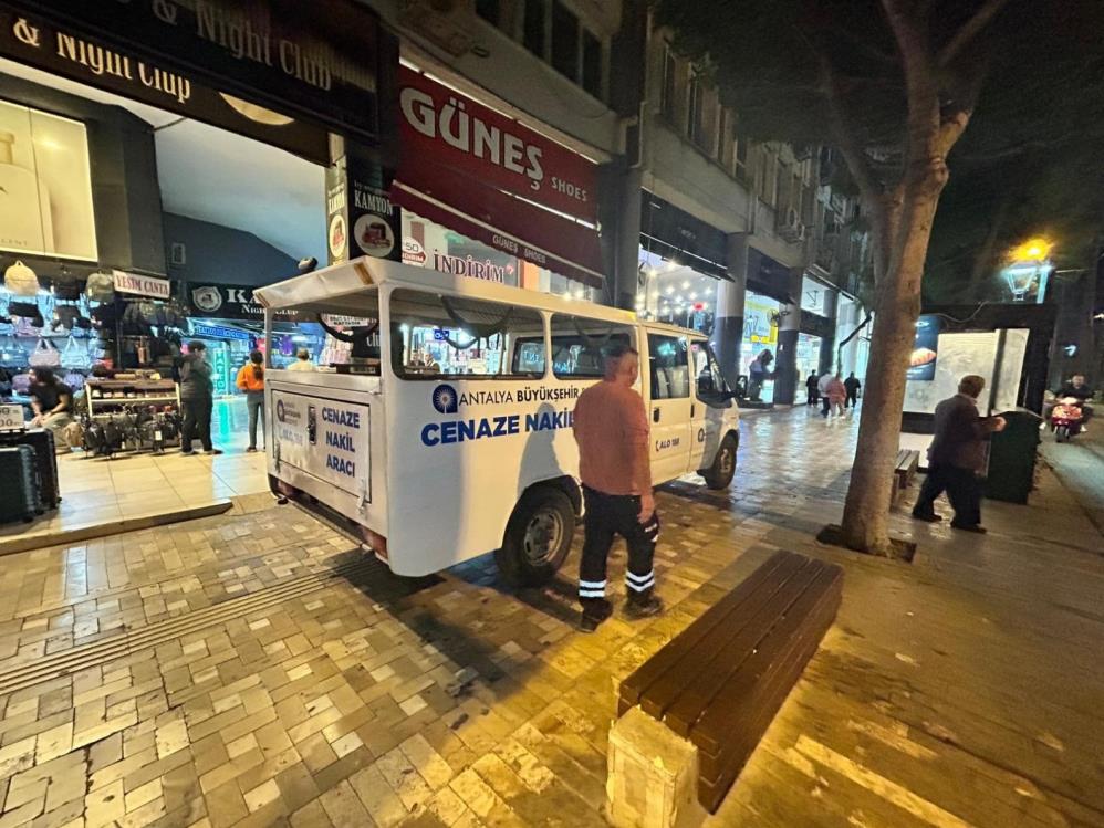 Çürümüş Ceset (3)