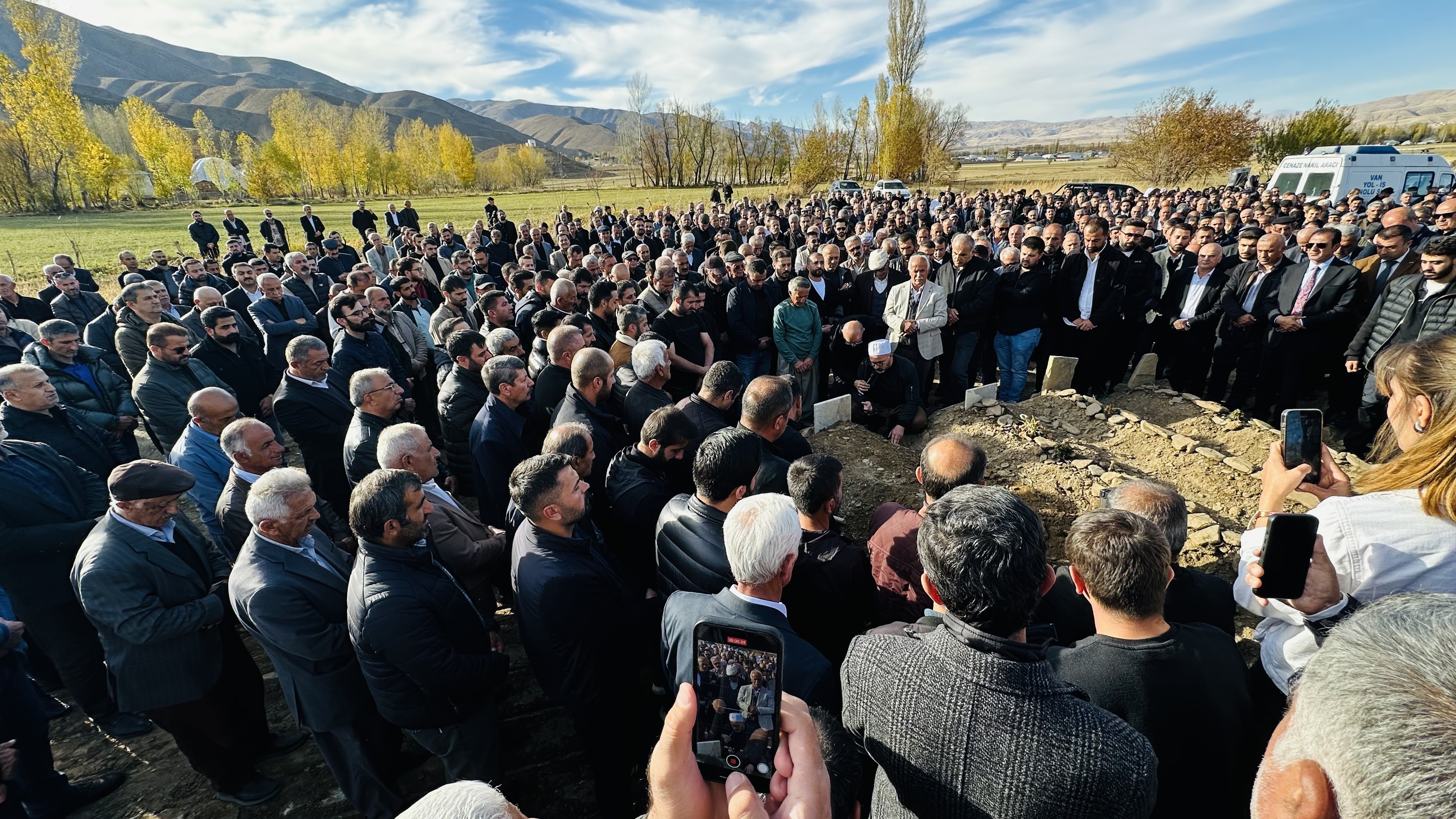Dehşet Kazada Ölü Sayısı Artıyor Yaralı Kadından Acı Haber Geldi, Ölü Sayısı 4’E Yükseldi (7)