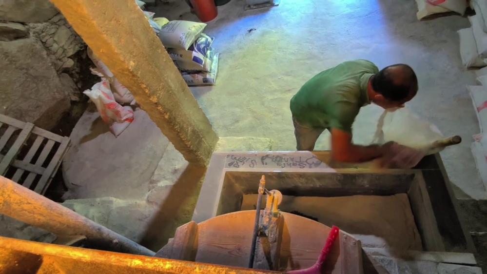 Erzurum’un Tortum Ilçesine Bağlı Pehlivanlı Mahallesi’nde (Eski Adıyla Serdebe) Bulunan Asırlık Su Değirmeni, Zamana Meydan Okurcasına Dönmeye Devam Ediyor (3)