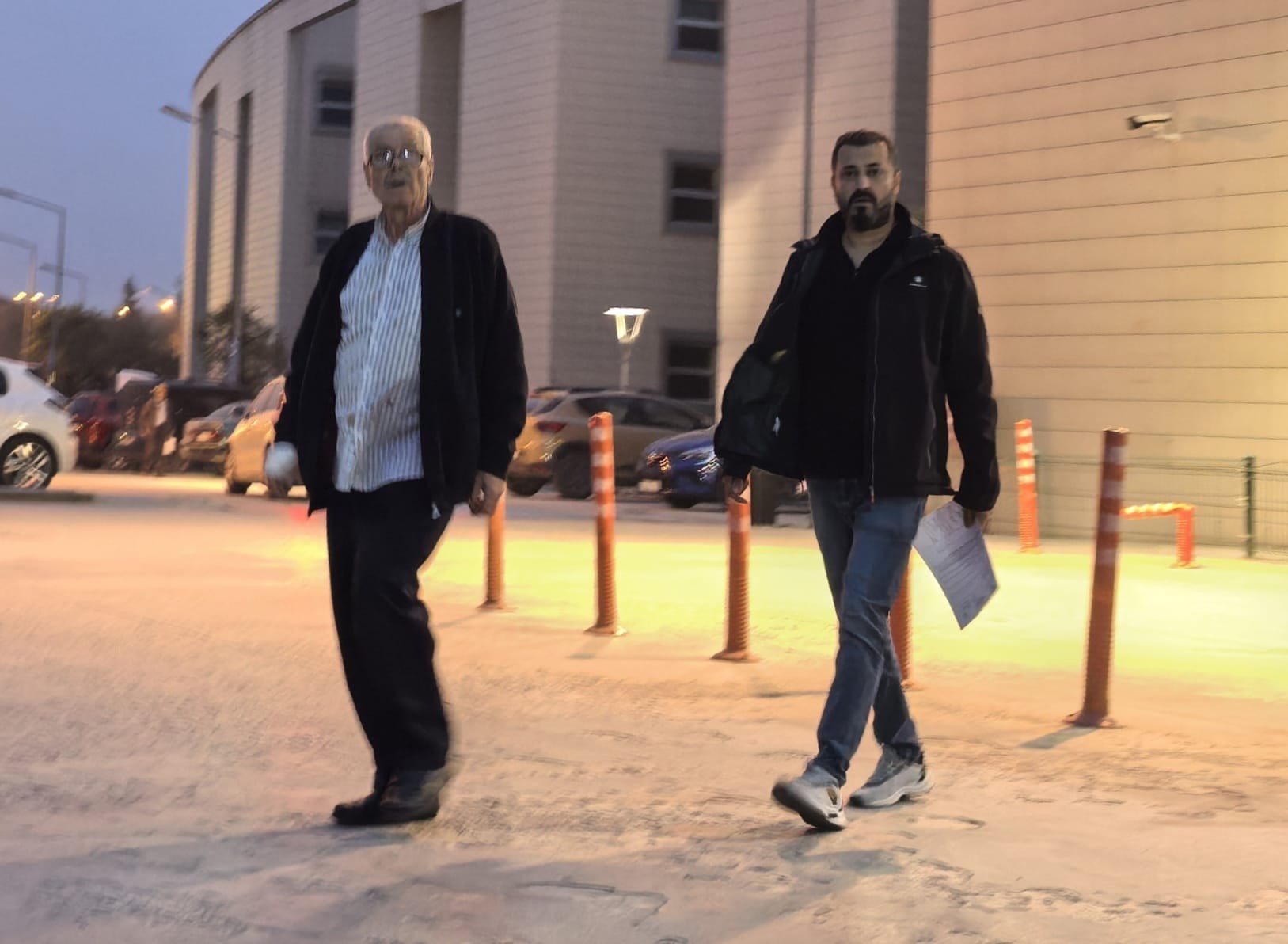 Eski Eş Dehşeti! Kadının Evine Zorla Girdi, Boğazını Sıkıp Bıçakladı (4)