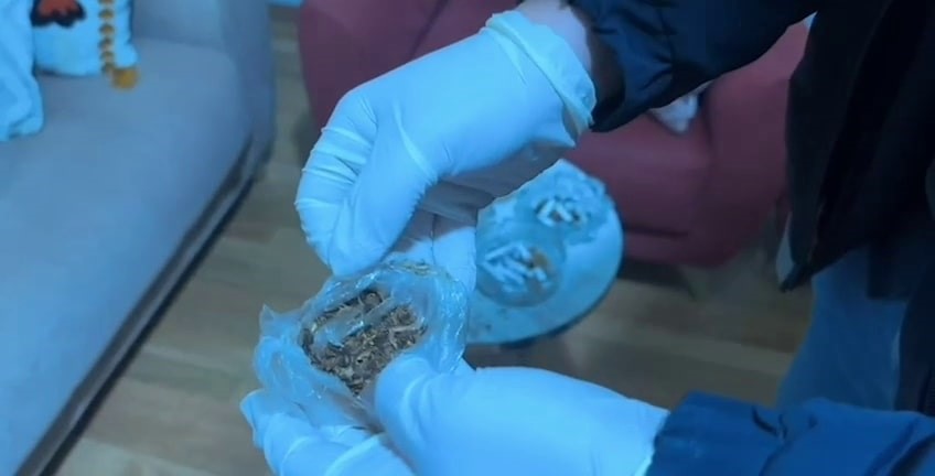 Ev Değil Uyuşturucu Laboratuvarı Dev Miktarda Madde Ele Geçirildi (5)