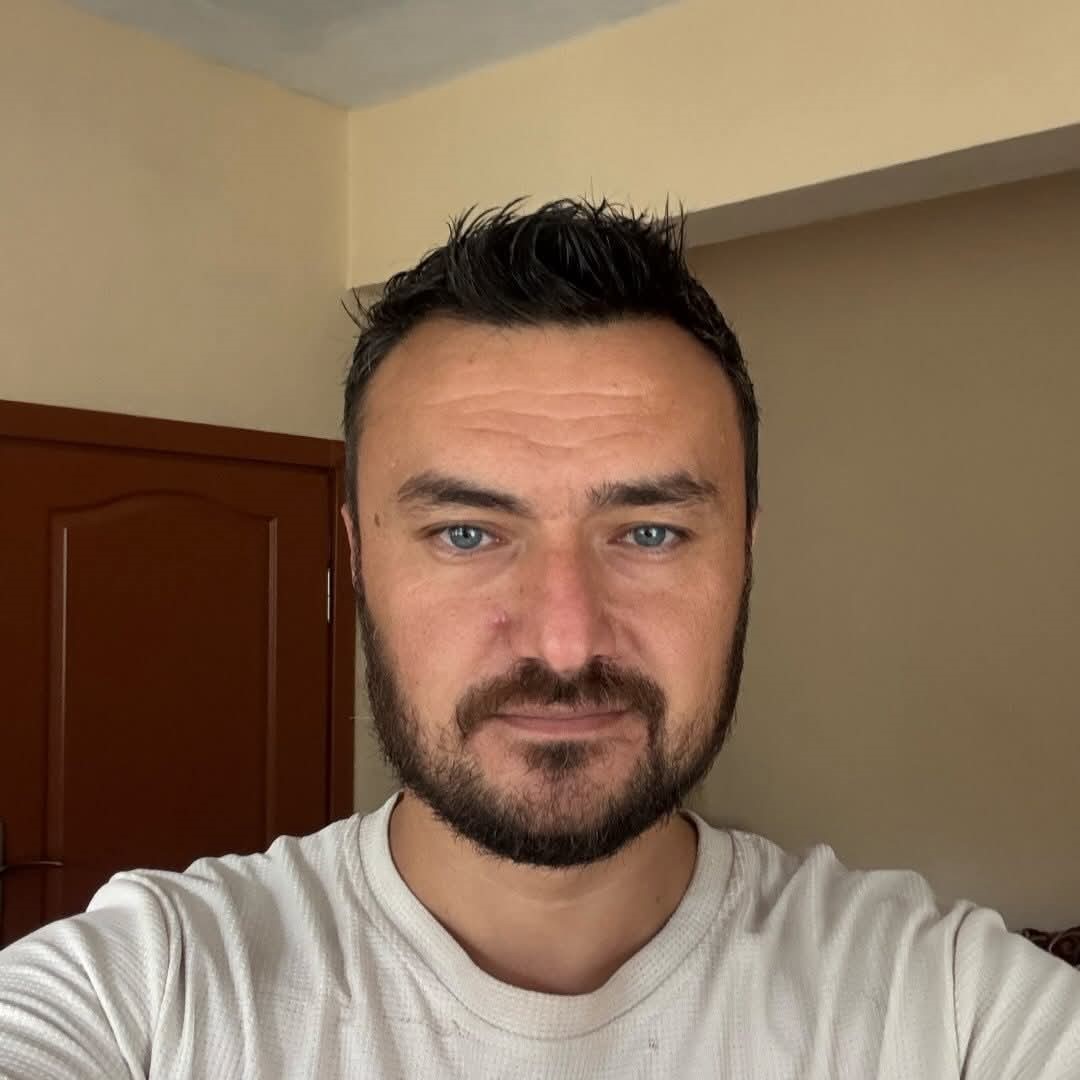 Evlatlıktan Reddedilince Katliam Yaptı! Emekli Polis Kahvehaneyi Bastı, 2 Kişi Hayatını Kaybetti (9)