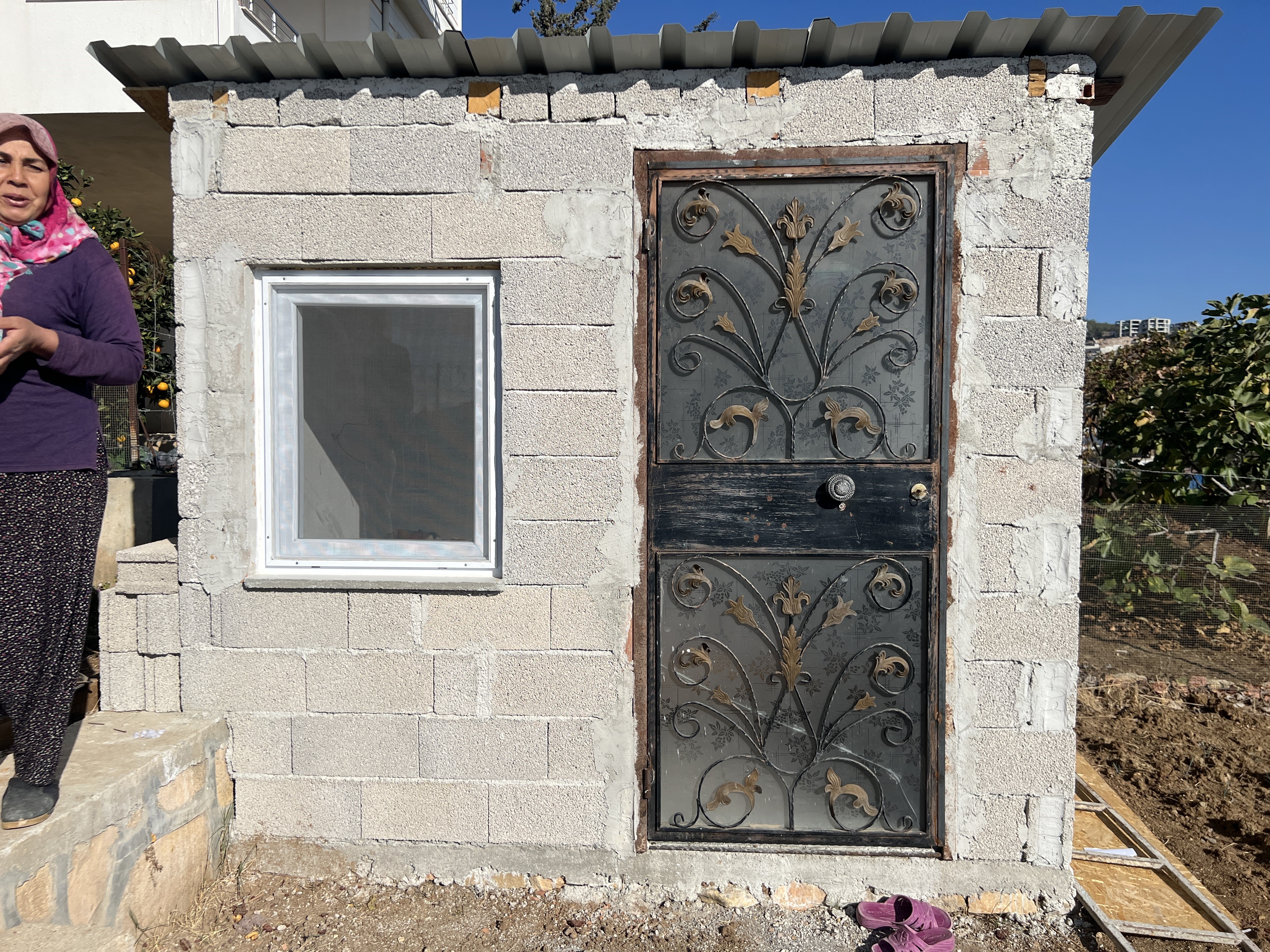 Gorenlerin Ici Parcalandi Engelli Kadinin Kulubede Yasadigi Ortaya Cikti 03