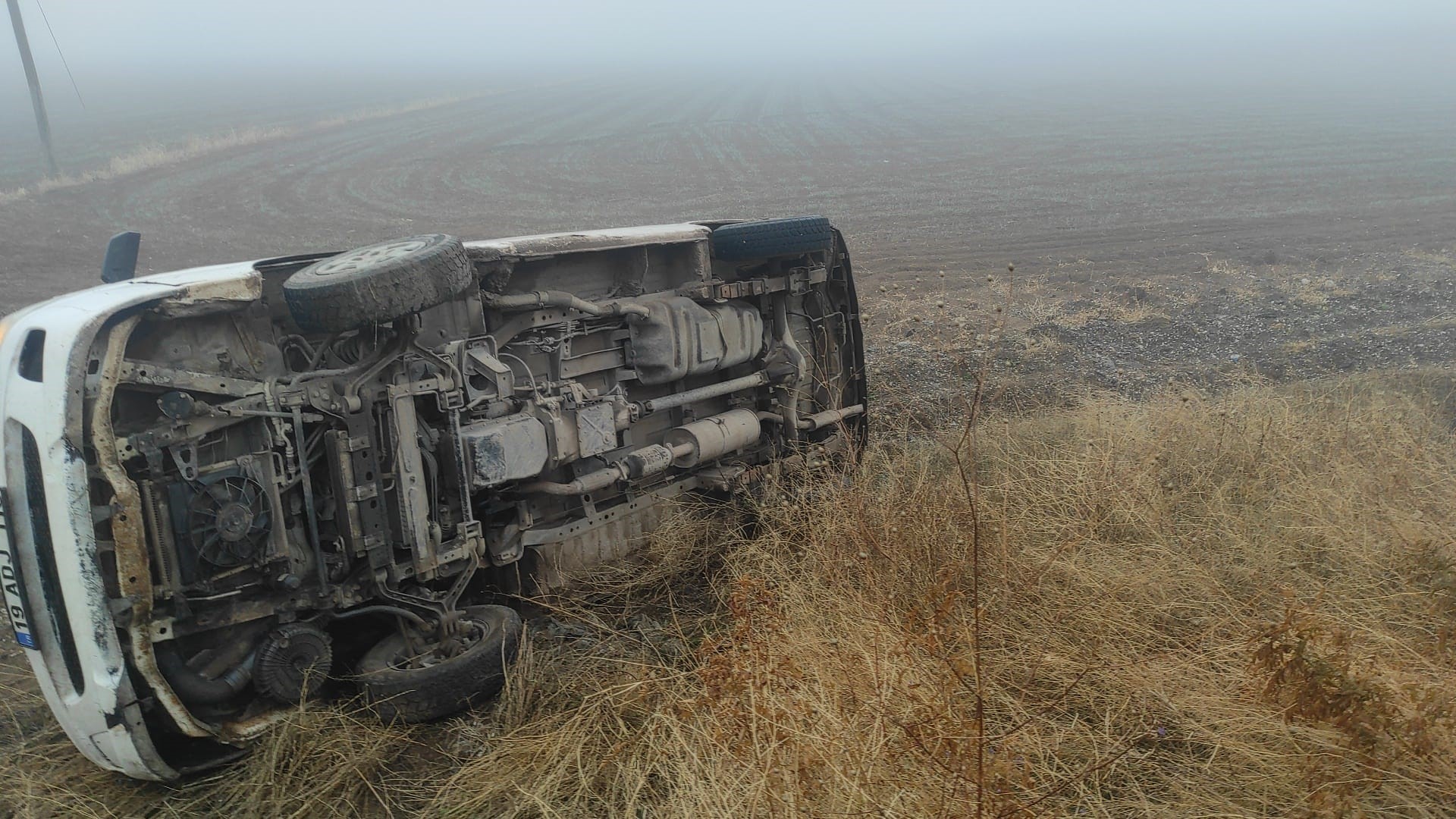 Görüş Mesafesi Sıfırlandı, Kaza Kaçınılmaz Oldu 3 Araç Birbirine Girdi, 5 Yaralı (4)