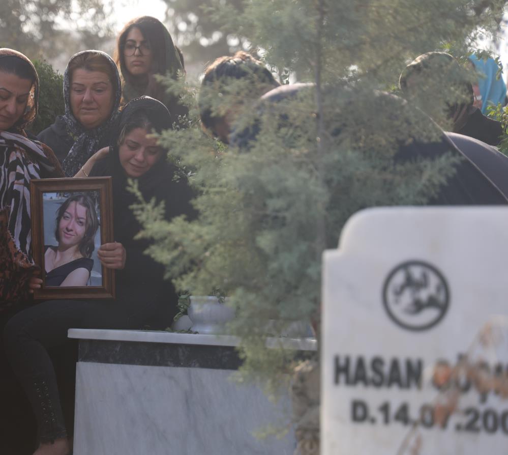 Gozyaslariyla Topraga Verdigi Yegeni Icin Isyan Etti Dilanin Olumune Neden Olanlar Cez (3)