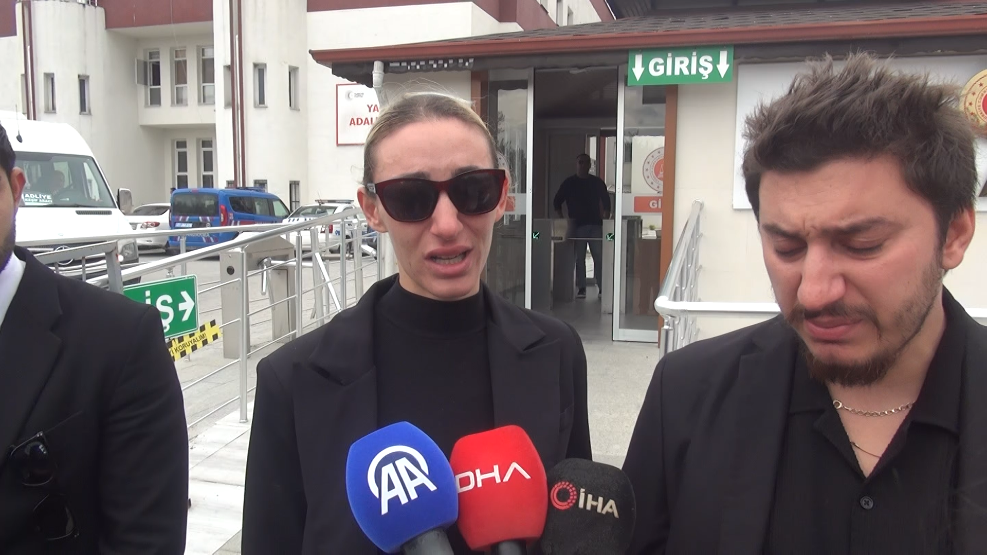 Güllü Soruşturmasında Yeni Ayrıntılar! Kanlı Tişört, Silah Söylemi Ve Silinmiş Mesajlar (2)