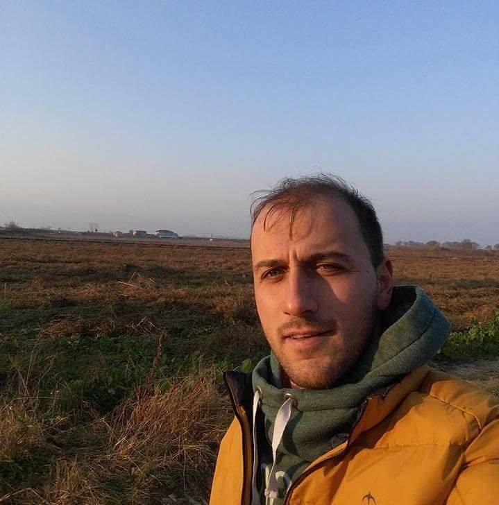 Halı Sahada Acı Ölüm 3 Çocuk Babası Genç Adam Kalbine Yenildi (2)